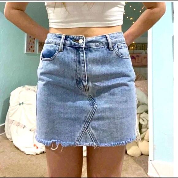 PacSun Denim Rough Hem Jean Skirt Size 25 - Picture 1 of 12